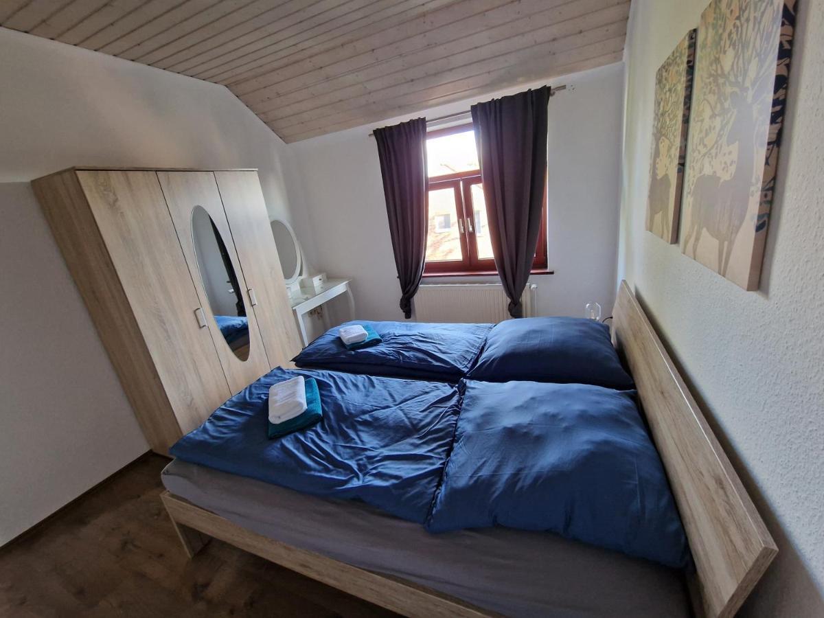 98Qm Wohnung Im Villenviertel - Voll Ausgestattet Mit Balkon Und Kamin - Wlan Gratis Wilhelmshaven Luaran gambar