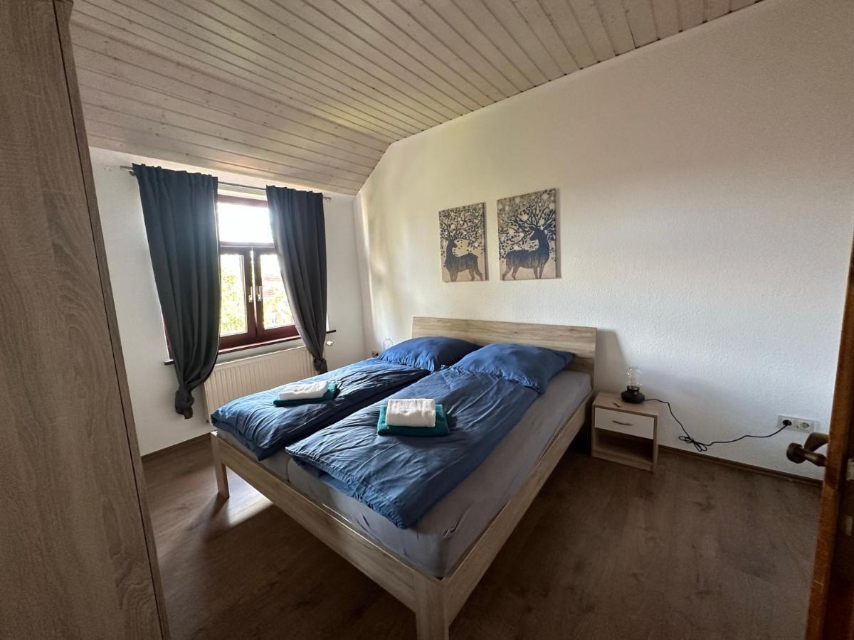 98Qm Wohnung Im Villenviertel - Voll Ausgestattet Mit Balkon Und Kamin - Wlan Gratis Wilhelmshaven Luaran gambar
