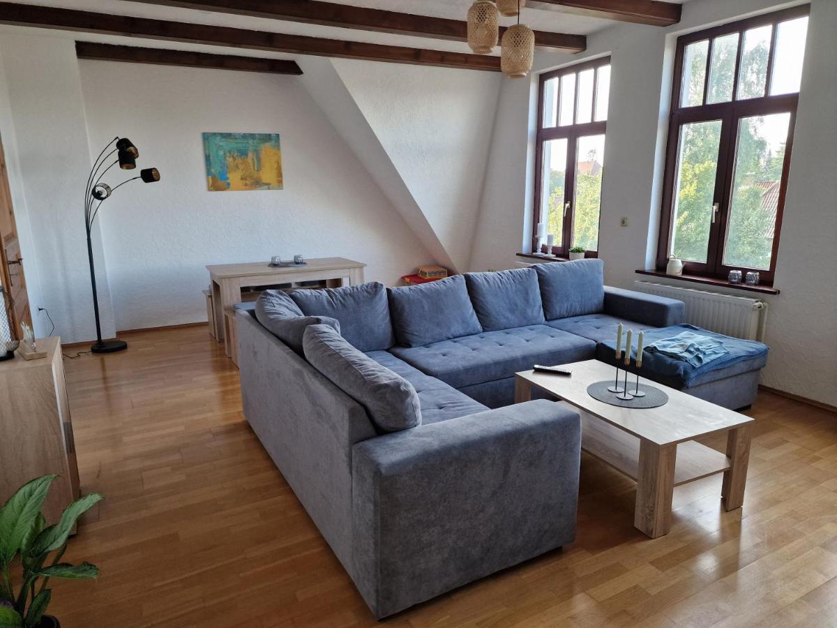 98Qm Wohnung Im Villenviertel - Voll Ausgestattet Mit Balkon Und Kamin - Wlan Gratis Wilhelmshaven Luaran gambar